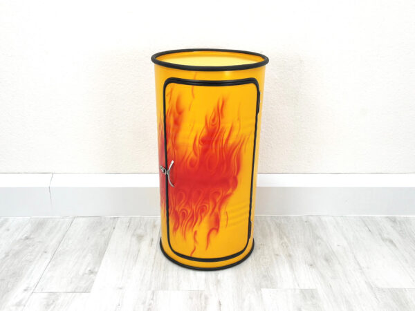 "Vinc" Mittelgroßer Ölfassschrank in Flammenoptik mit Schließbarer Tür und 2 großen Fächern – Upcycling Möbel