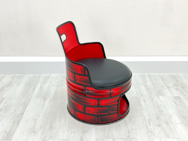 Stilvoller Ölfass-Sessel Frieda im Ziegelstein-Design aus Metall