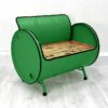 Upcycling Retro Sofa "Evi" in Grün – Nachhaltiges Ölfass Möbel mit Holz Sitzfläche